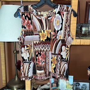 Beautiful Sleeveless Floral Print Top